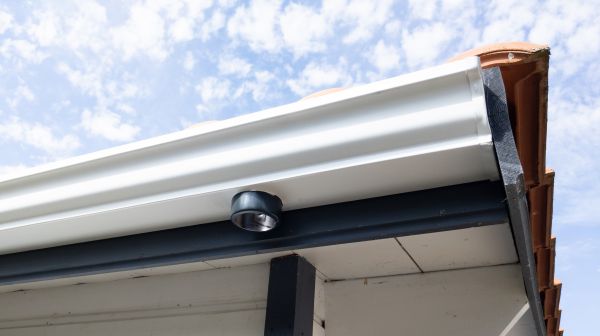 Seamless Gutters Installation in Madison