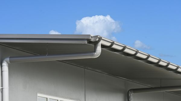 Eavestrough Service in Madison